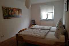 2. Schlafzimmer